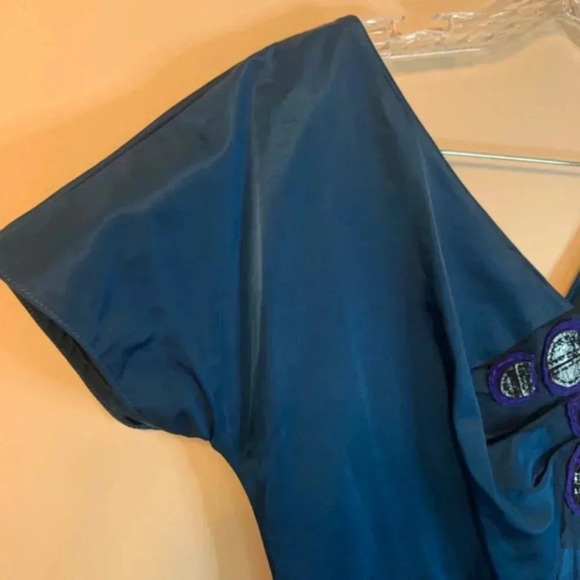 Vera Wang Lavender Label Royal Blue V-Neck Short Sleeve Dress 4 - Picture 10 of 13